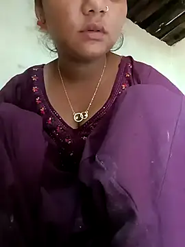 Hot Shredha online show from 10.26.25