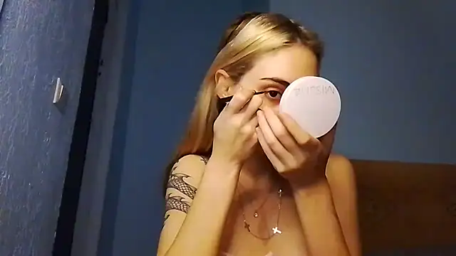 lesyawhite online show from 11.21.25