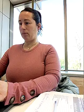 bichota85 online show from 03.31.26