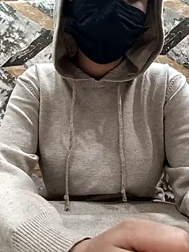 Snapshot of Sophia_James_ chatting on 12.17.25 Sophia James online show from 12.17.25