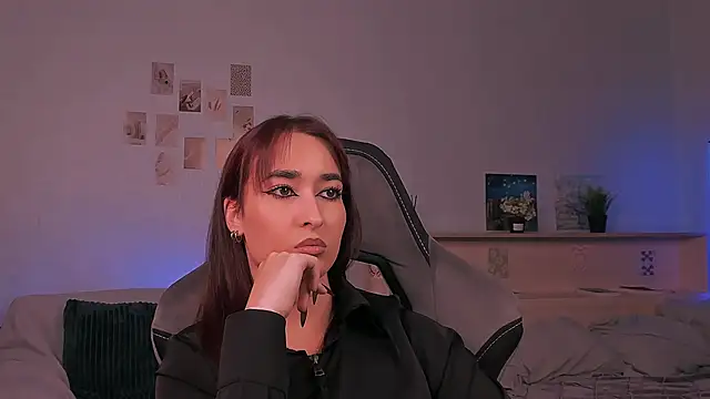 yourfitoviolett online show from 10.09.25