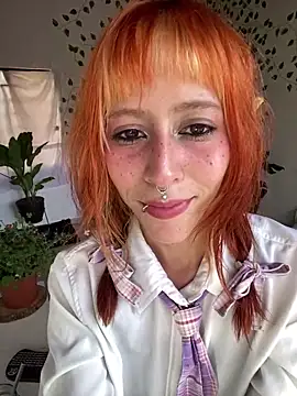 Nymphel1Moth online show from 09.22.25