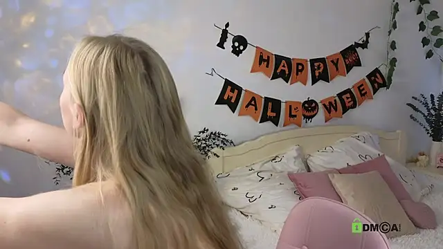 hey Olivia online show from 10.19.25