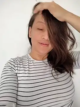 valery506 online show from 02.04.26