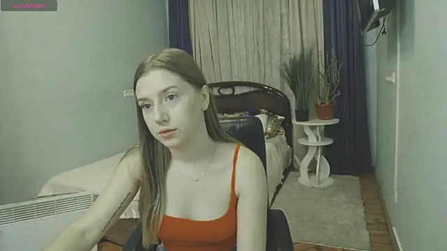 KissMe Now  online show from 01.09.26