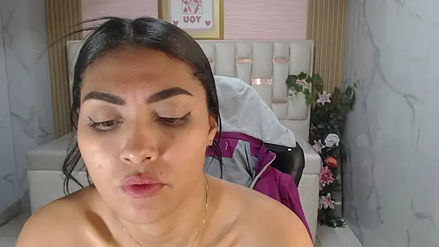 lissandra s online show from 11.29.25