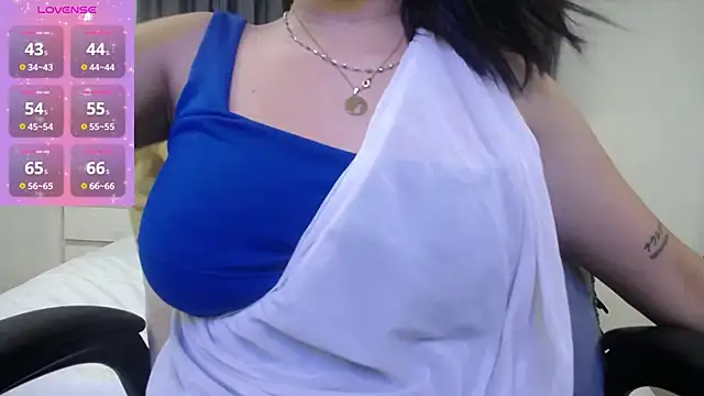 Snapshot of kashvi_ chatting on 02.11.26 kashvi online show from 02.11.26