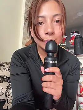 Snapshot of Karlee_Grey1 chatting on 01.09.26 Karlee Grey1 online show from 01.09.26