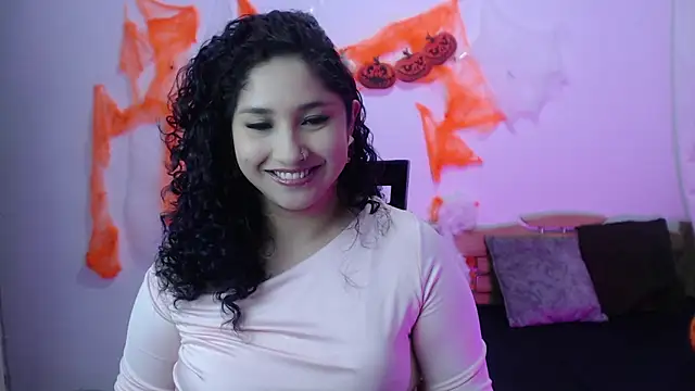 Gia Dior online show from 10.23.25