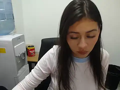 Alice-08 online show from 05.15.26