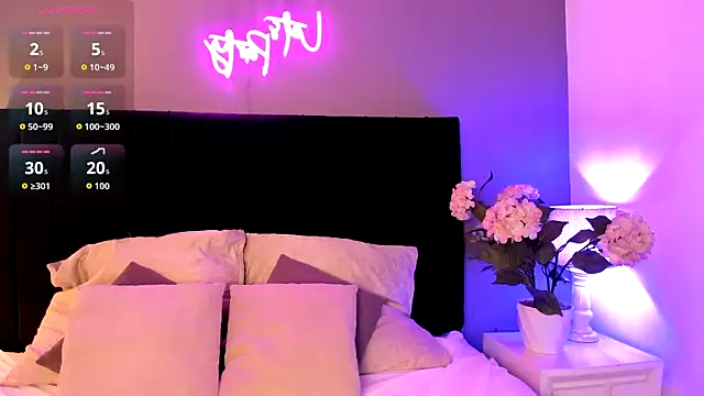 Anna DH online show from 10.08.25