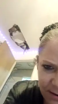 curvybabe88 online show from 11.28.25