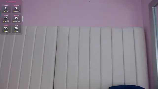 valery storm  online show from 10.08.25