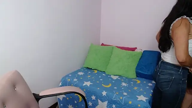 camilavargas  online show from 03.18.26