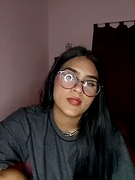 Snapshot of Renata_Zoe chatting on 11.10.25 Renata Zoe online show from 11.10.25