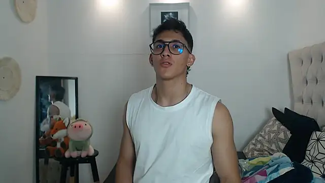 SalvadorFit online show from 11.12.25