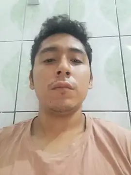 Snapshot of latinbigcock1_ chatting on 02.17.26 latinbigcock1 online show from 02.17.26