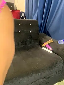 Daavikolovivi online show from 12.03.25