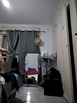 Snapshot of Lunita86 chatting on 10.23.25 Lunita86 online show from 10.23.25