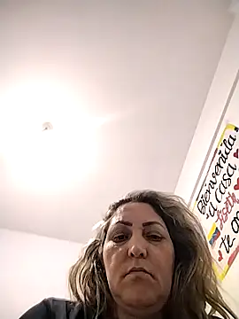 Snapshot of Lunita86 chatting on 11.17.25 Lunita86 online show from 11.17.25