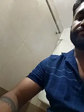 Manoj kar123 online show from 09.18.25