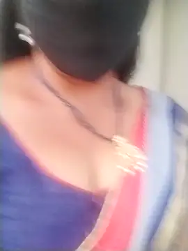 Snapshot of Mahaitha chatting on 10.18.25 Mahaitha online show from 10.18.25