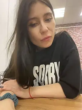 Snapshot of Valerie_Ohara chatting on 11.04.25 Valerie Ohara online show from 11.04.25