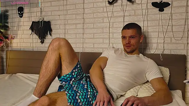 GarettVoss online show from 10.29.25