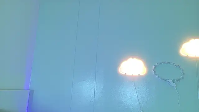 KeendraFox  online show from 04.20.26