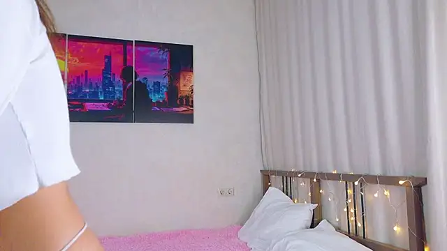 OnlyForYou  online show from 11.18.25