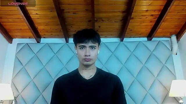 Clement Reyes online show from 11.28.25