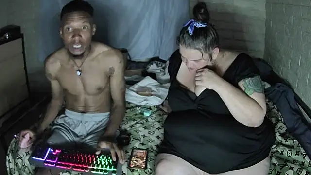 deemyybaby online show from 10.08.25