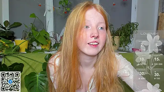 Snapshot of RitaSweety18 chatting on 11.15.25 RitaSweety18 online show from 11.15.25