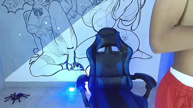 Snapshot of deivid_bigcock1 chatting on 10.27.25 deivid bigcock1 online show from 10.27.25