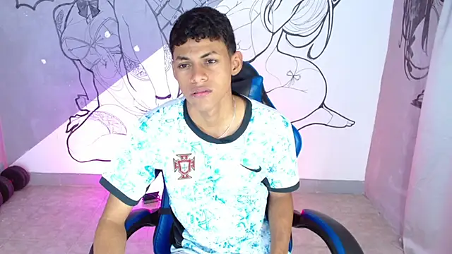 Snapshot of deivid_bigcock1 chatting on 12.02.25 deivid bigcock1 online show from 12.02.25