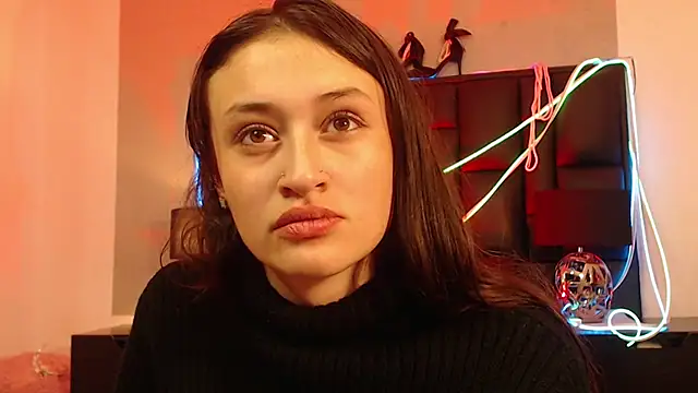 Emily Swiftt online show from 10.16.25