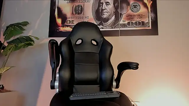 chrizmacgregor online show from 02.13.26