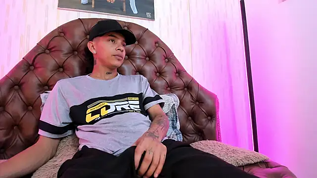 noah blake0 online show from 11.13.25