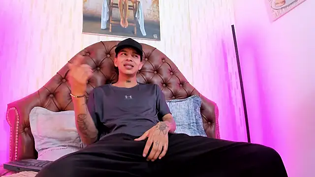 noah blake0 online show from 11.26.25