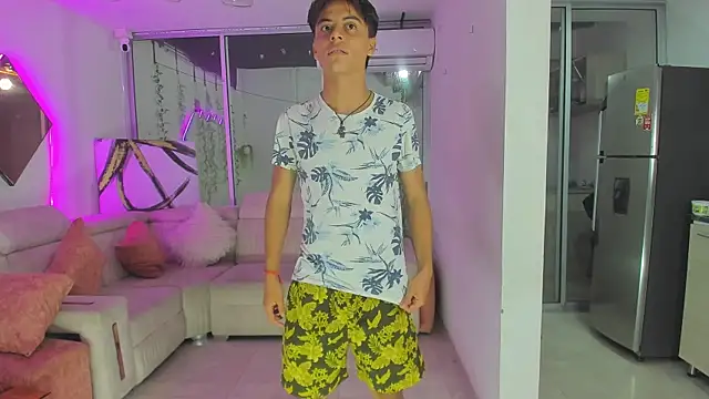 Houseofwarrios online show from 11.04.25