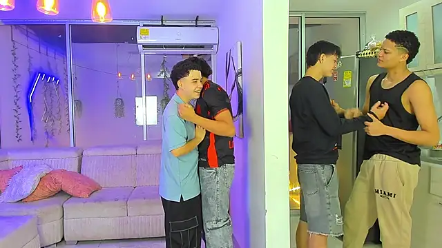 Snapshot of Houseofwarrios chatting on 02.11.26 Houseofwarrios online show from 02.11.26