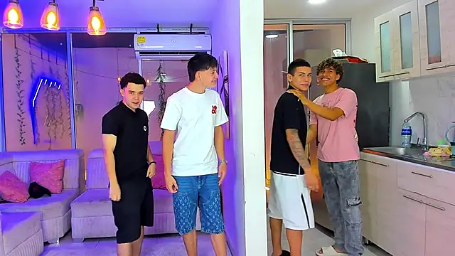 Snapshot of Houseofwarrios chatting on 02.14.26 Houseofwarrios online show from 02.14.26