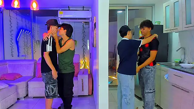 Snapshot of Houseofwarrios chatting on 02.22.26 Houseofwarrios online show from 02.22.26