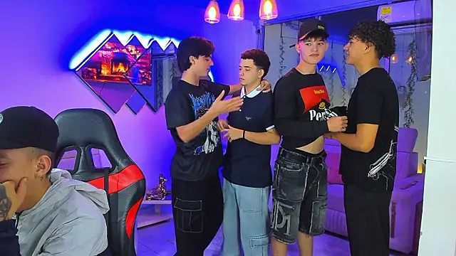 Snapshot of Houseofwarrios chatting on 02.26.26 Houseofwarrios online show from 02.26.26