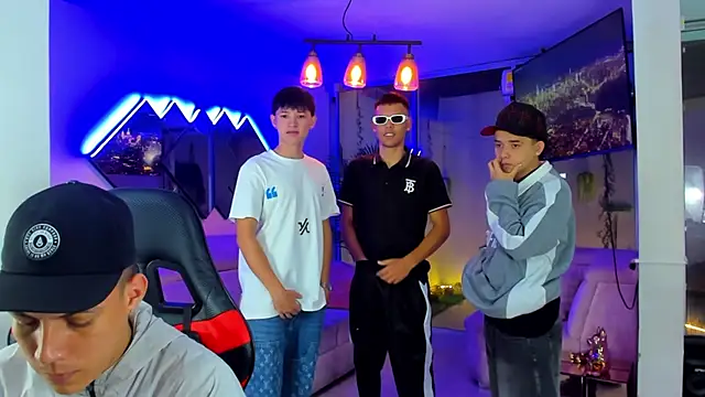 Houseofwarrios online show from 04.19.26