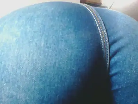 scarlett  jonnes online show from 11.28.25