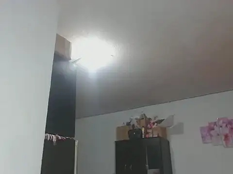 scarlett  jonnes online show from 11.28.25