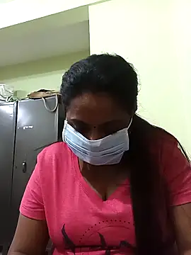 queendivya online show from 11.25.25