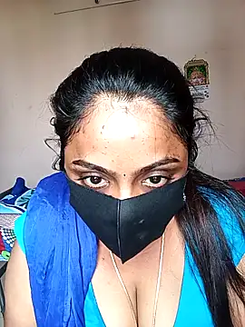 queendivya online show from 05.10.26