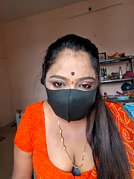 queendivya online show from 05.24.26